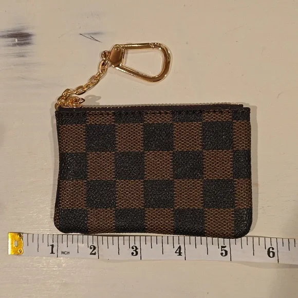 Patterned Key Pouch - Picture 4 of 5